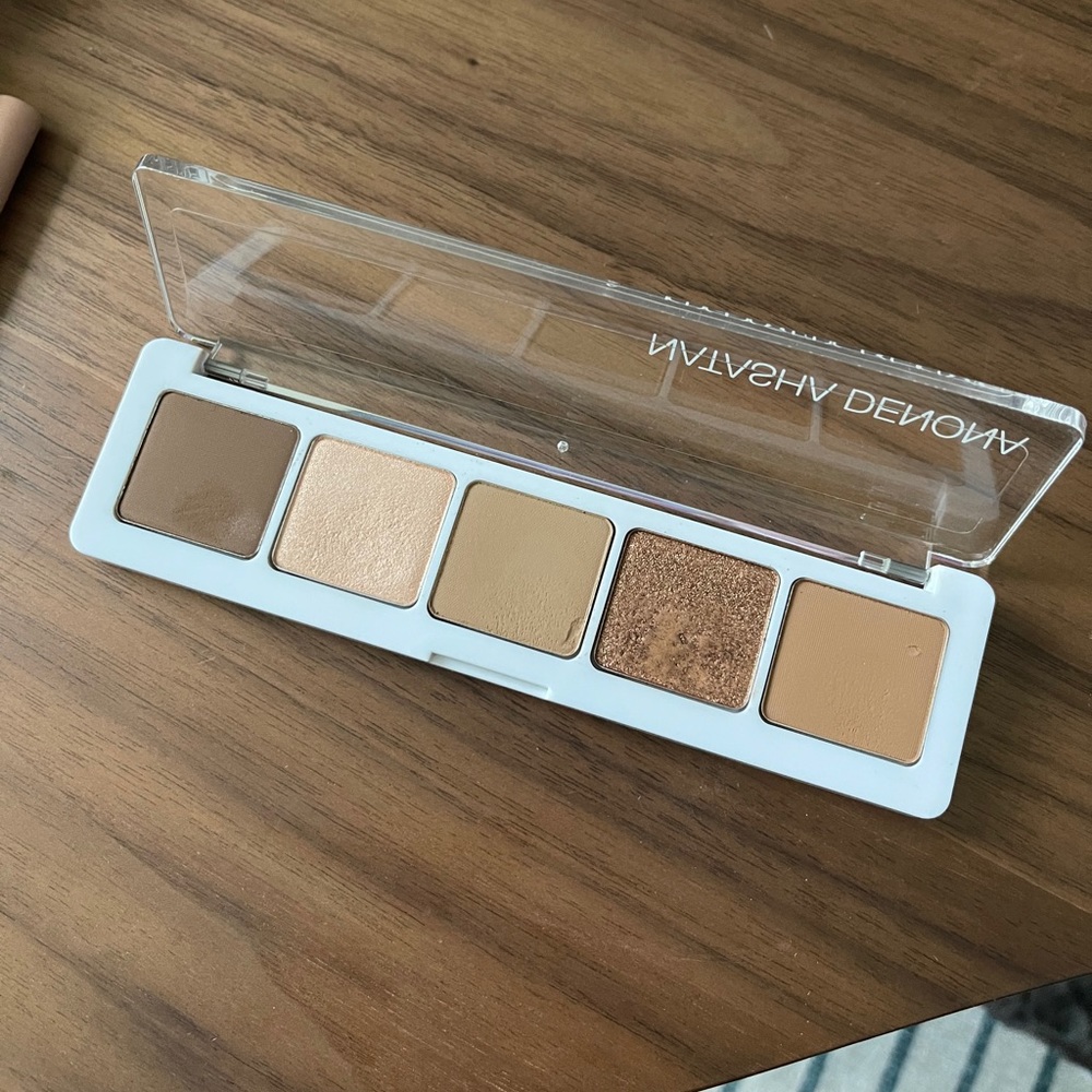 Natasha Denona 5-pan eyeshadow palette.